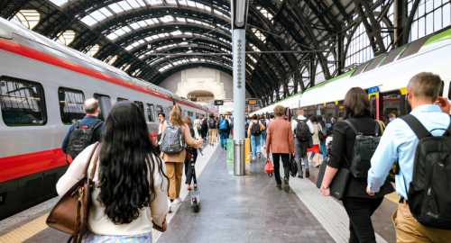 Caos sui binari: Sciopero nazionale paralizza il trasporto ferroviario